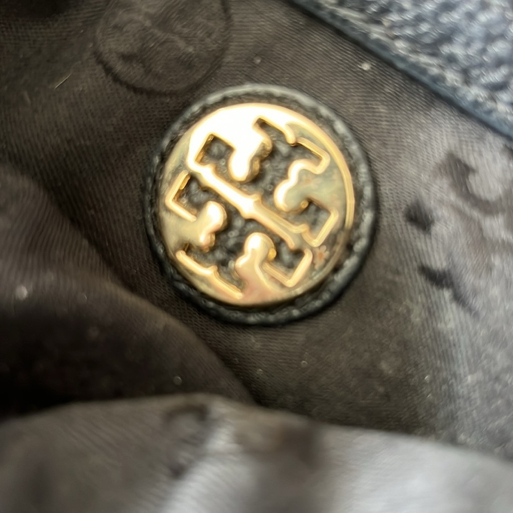 Tory Burch Britton Black Leather Crossbody Bag - Picture 7 of 7